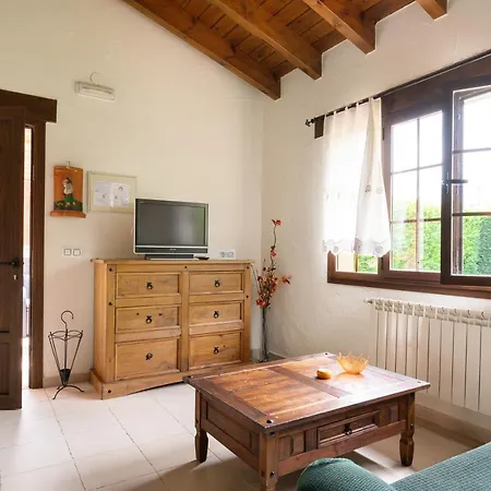 Apartamento Rural Con Piscina Cerca De Llanes Pdra003r * Lledias